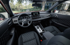 2026 Nissan Rogue Platinum Features Interior