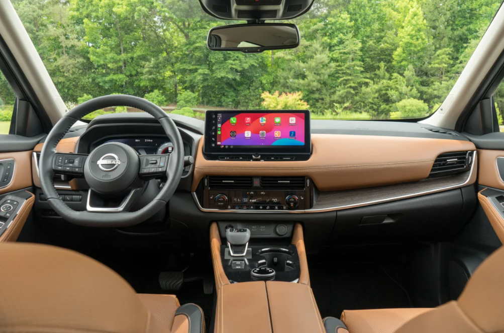 2026 Nissan Rogue Platinum MPG Interior
