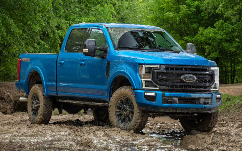 Size Matters: Ford F-250 Tremor Compared To Ranger Fx4
