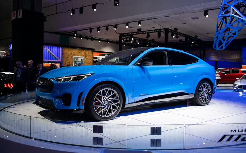 This Is The 2021 Ford Mustang Mach-E With Up To 300 Miles Of