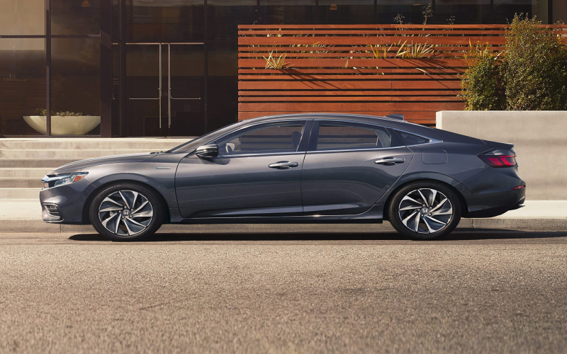 2021 Honda Insight Touring 4Dr Sedan Pictures